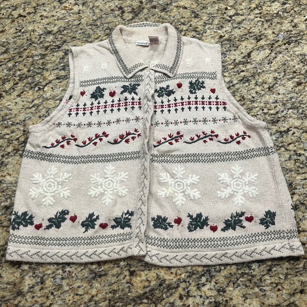 NorthCrest Vintage Christmas Sweater Vest Womens 2X Cream Snowflake Embroidered